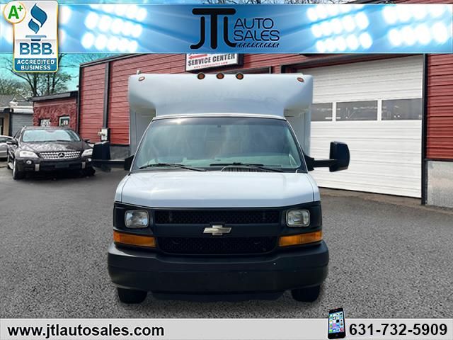 2016 Chevrolet Express Base