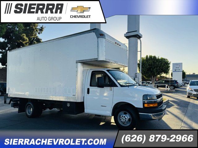 2016 Chevrolet Express Base