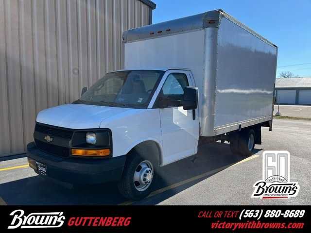 2016 Chevrolet Express Base