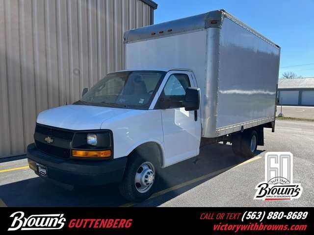 2016 Chevrolet Express Base