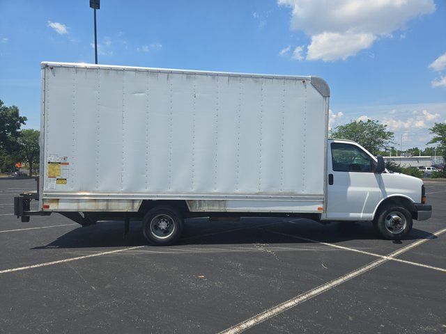 2016 Chevrolet Express Base