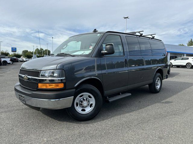 2016 Chevrolet Express LT