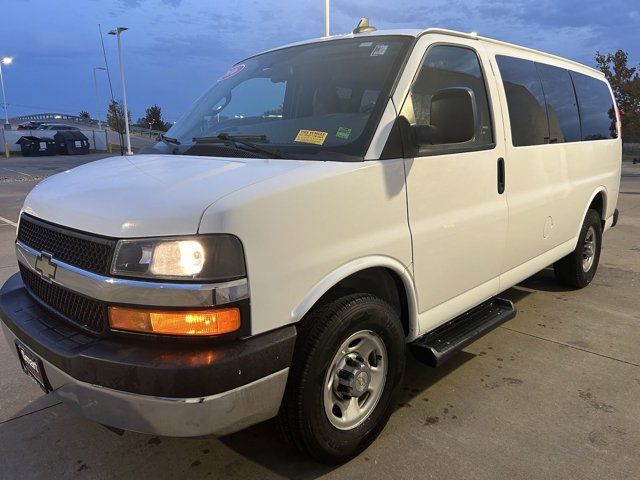 2016 Chevrolet Express LT