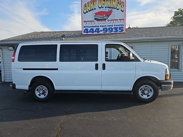 2016 Chevrolet Express LT