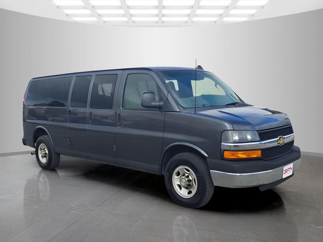 2016 Chevrolet Express LT