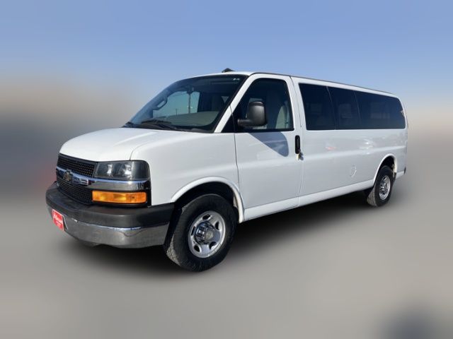 2016 Chevrolet Express LT