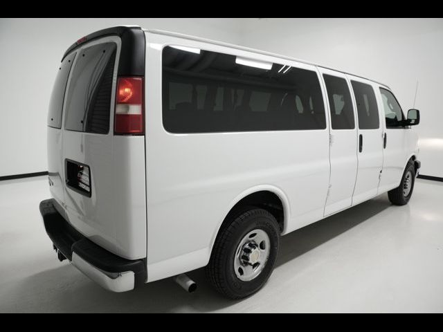 2016 Chevrolet Express LT