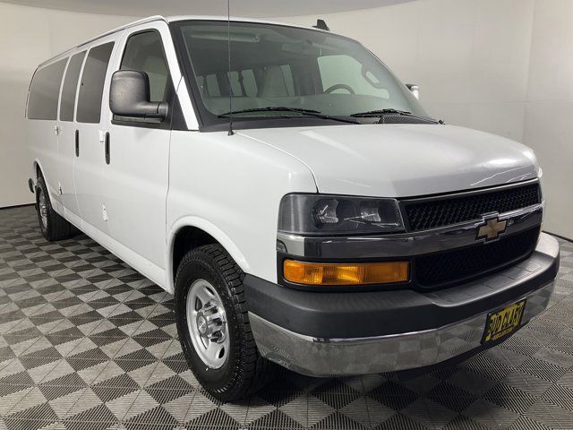 2016 Chevrolet Express LT