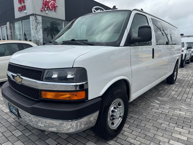 2016 Chevrolet Express LS