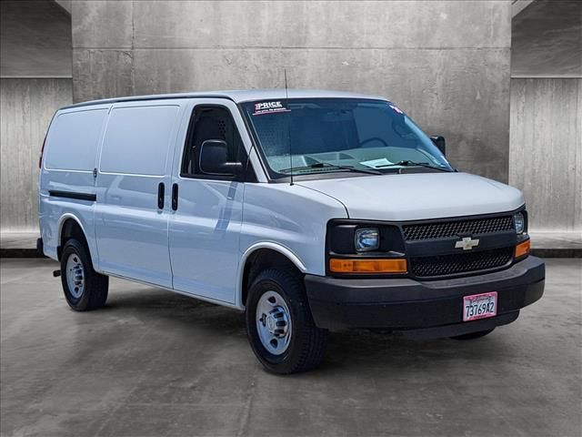 2016 Chevrolet Express Base