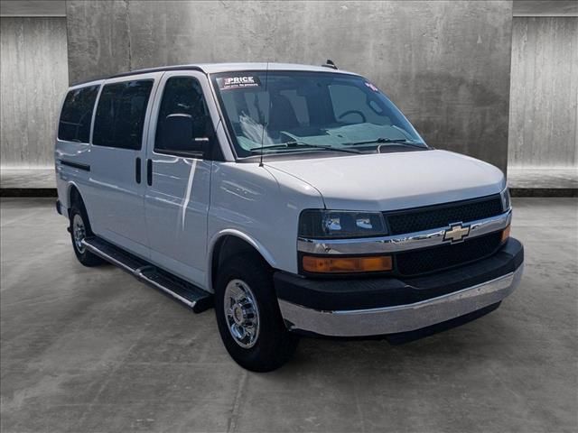 2016 Chevrolet Express LT