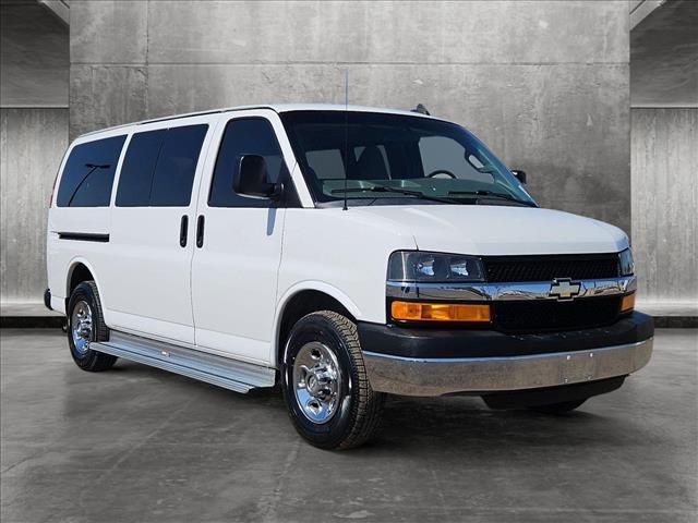 2016 Chevrolet Express LT