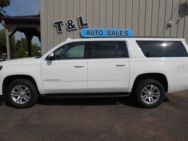 2016 Chevrolet Suburban LT