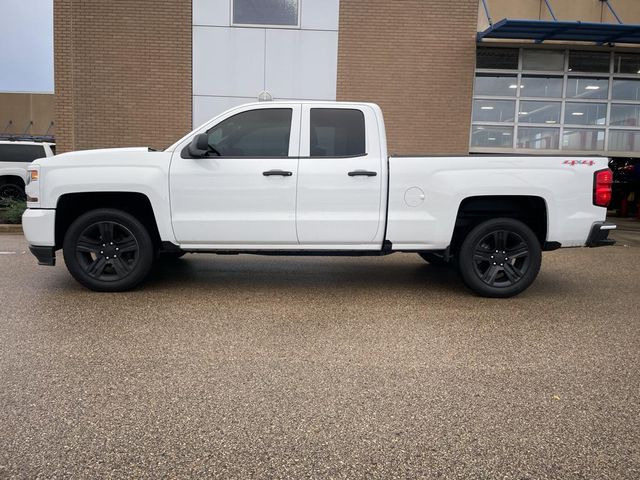 2016 Chevrolet Silverado 1500 Custom