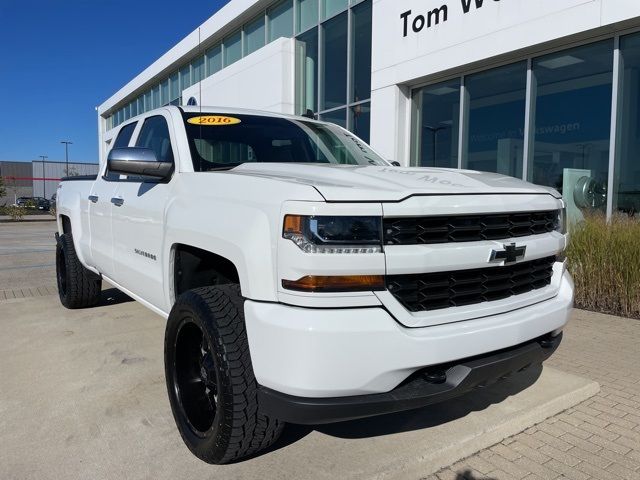 2016 Chevrolet Silverado 1500 Custom