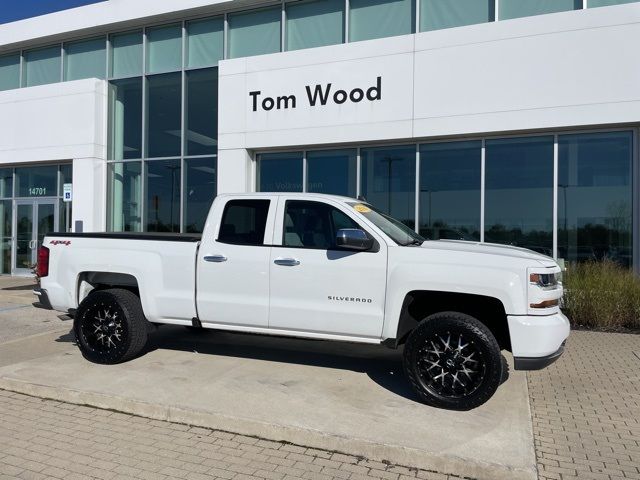 2016 Chevrolet Silverado 1500 Custom