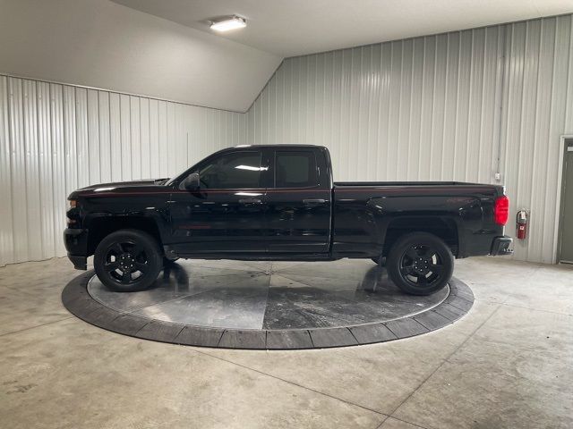 2016 Chevrolet Silverado 1500 Custom