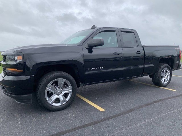 2016 Chevrolet Silverado 1500 Custom