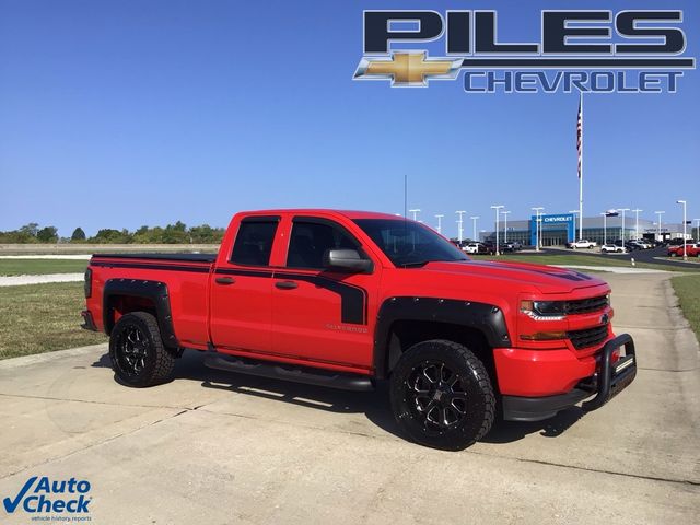 2016 Chevrolet Silverado 1500 Custom