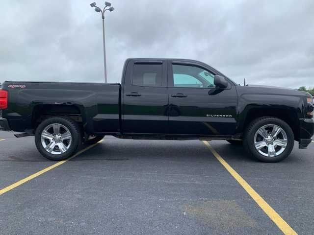 2016 Chevrolet Silverado 1500 Custom