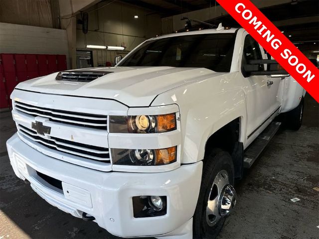 2016 Chevrolet Silverado 3500HD High Country