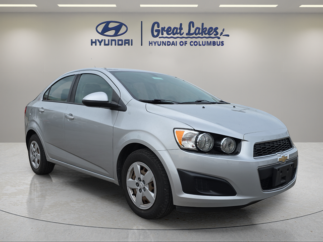 2016 Chevrolet Sonic LS