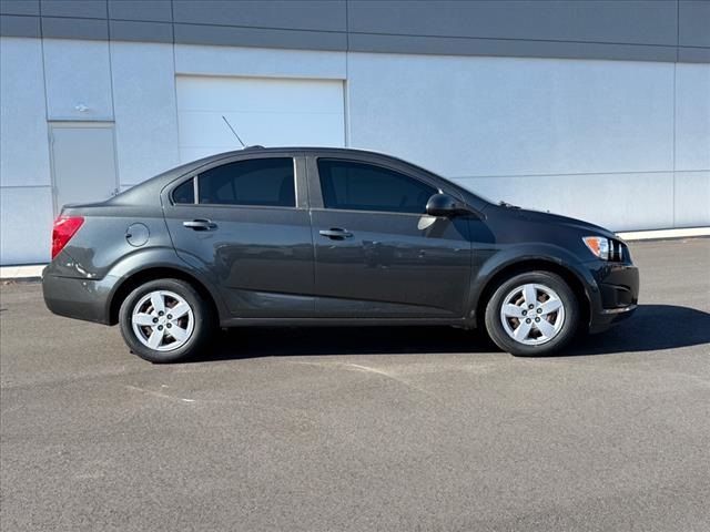 2016 Chevrolet Sonic LS