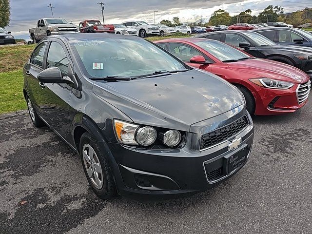 2016 Chevrolet Sonic LS