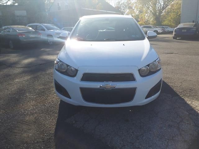 2016 Chevrolet Sonic LS