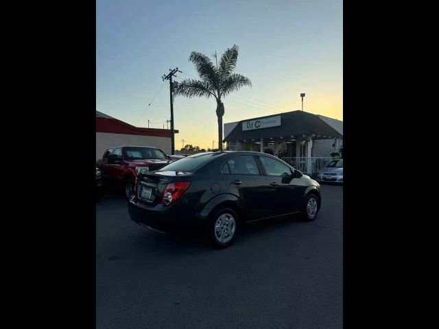 2016 Chevrolet Sonic LS