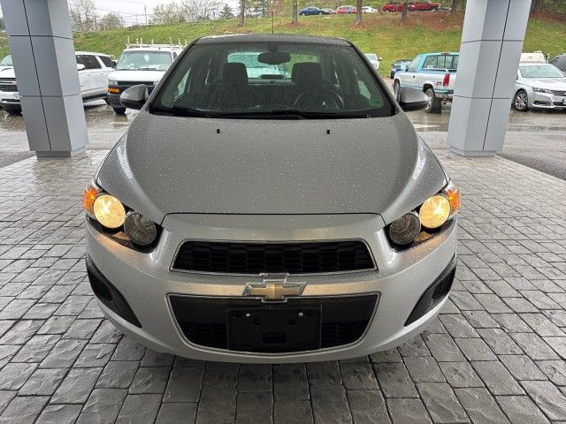 2016 Chevrolet Sonic LT