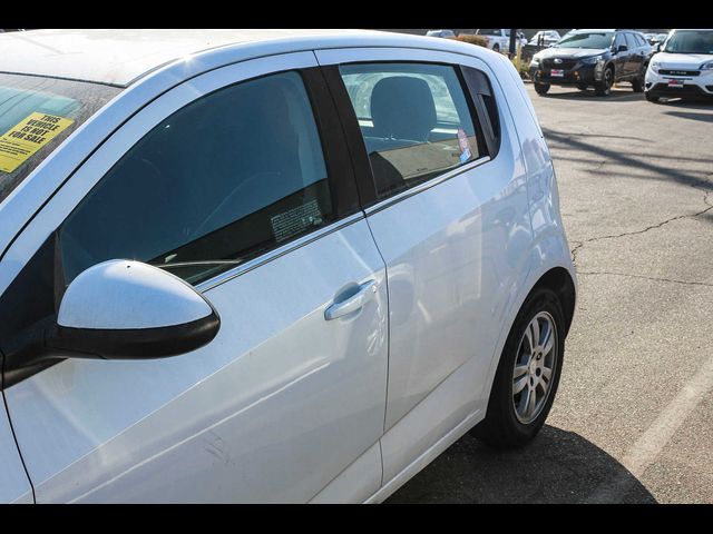 2016 Chevrolet Sonic LT