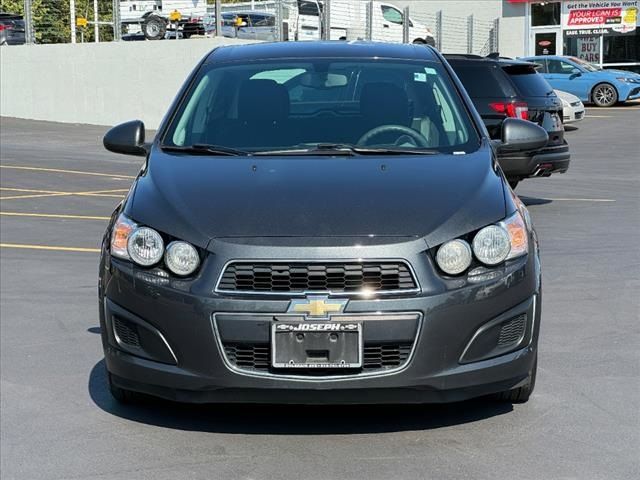 2016 Chevrolet Sonic LT