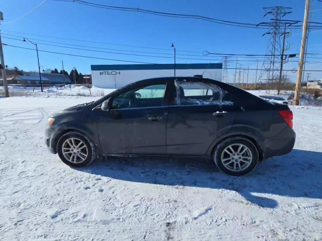 2016 Chevrolet Sonic LT