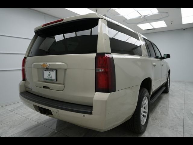 2016 Chevrolet Suburban LS