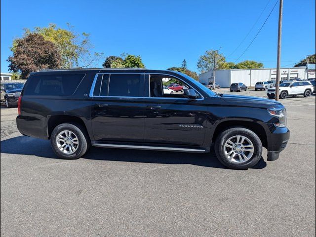 2016 Chevrolet Suburban LS