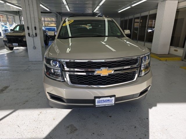 2016 Chevrolet Suburban LT