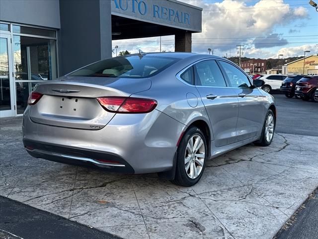 2016 Chrysler 200 Limited