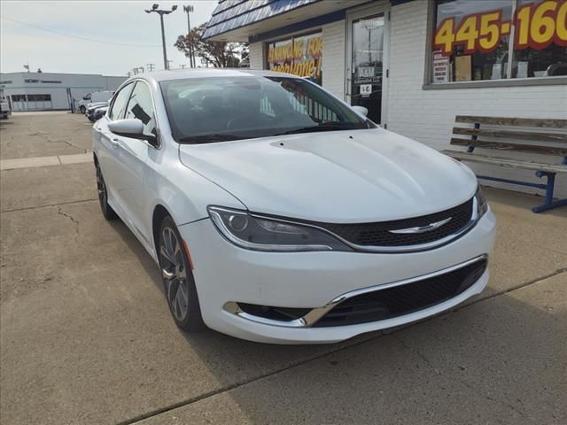 2016 Chrysler 200 C