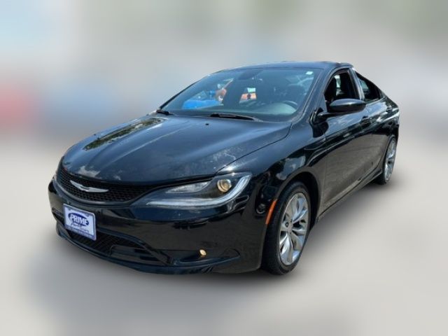 2016 Chrysler 200 S