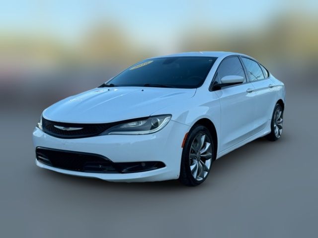 2016 Chrysler 200 S