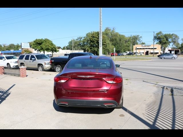 2016 Chrysler 200 S