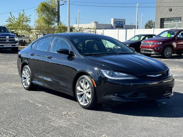 2016 Chrysler 200 S