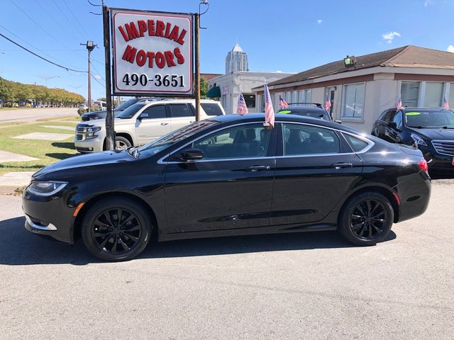 2016 Chrysler 200 C