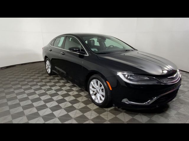 2016 Chrysler 200 C