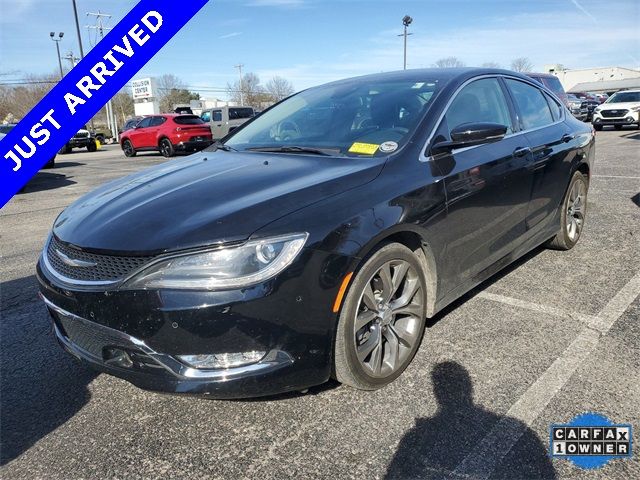 2016 Chrysler 200 C