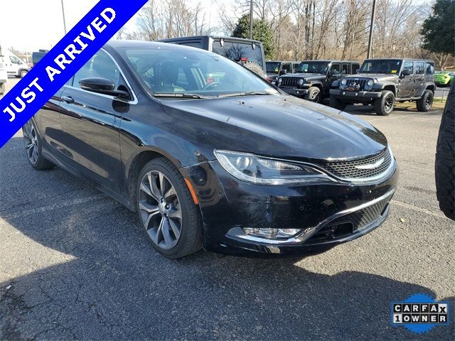 2016 Chrysler 200 C