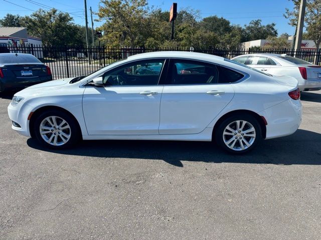 2016 Chrysler 200 Touring