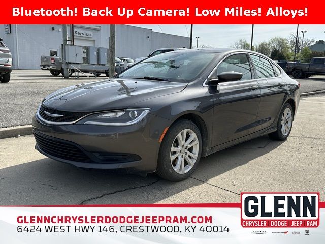 2016 Chrysler 200 Touring