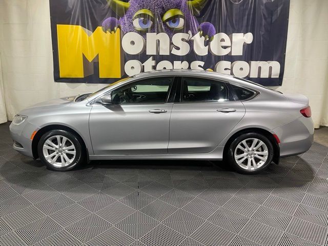 2016 Chrysler 200 LX